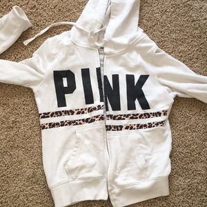 pink sweatshirt